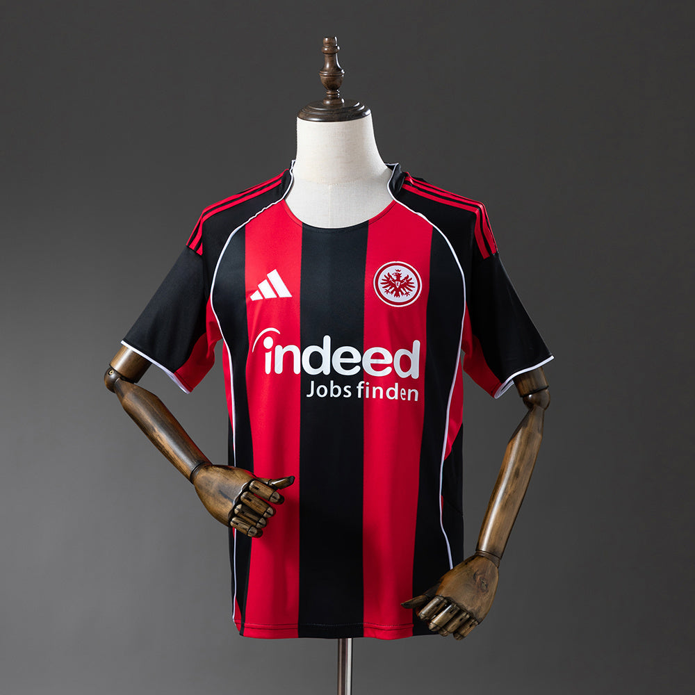Camiseta 1º Frankfurt
